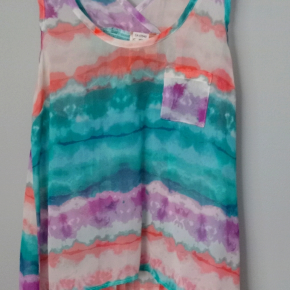 "Eyeshadow" light summer top